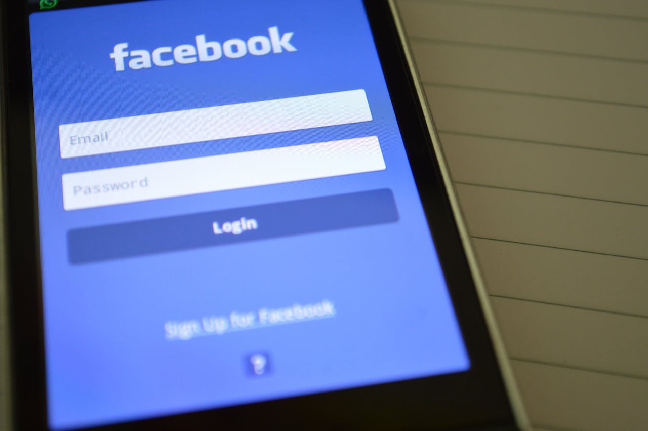 Oketer News | 3 Cara Mengatasi Akun Facebook Dibatasi dan Penyebabnya